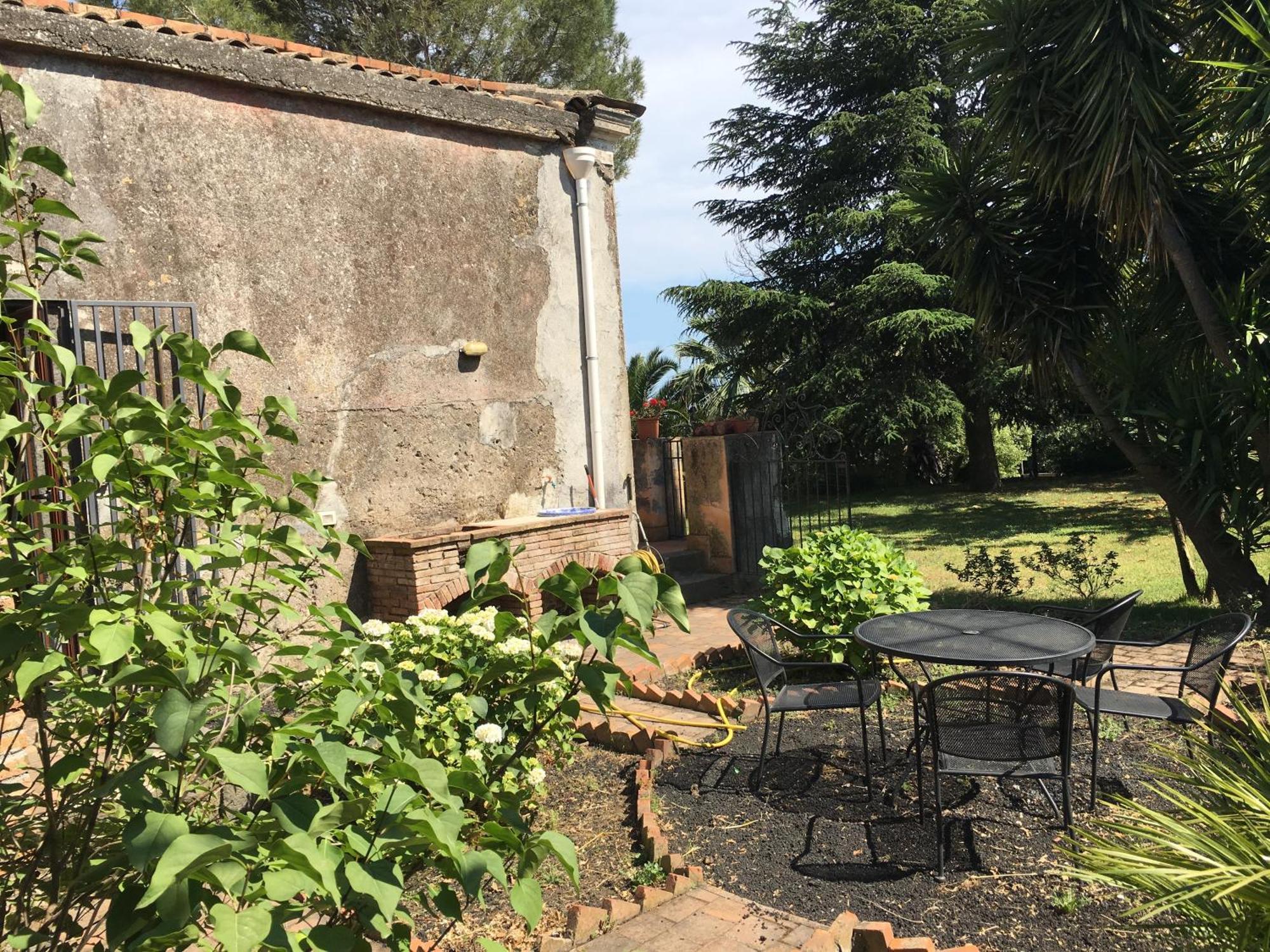Bed And Breakfast Il Glicine Piedimonte Etneo Quarto foto