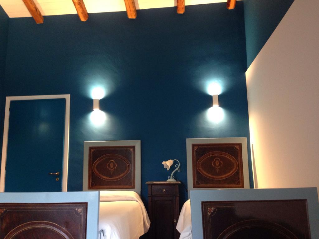 Bed And Breakfast Il Glicine Piedimonte Etneo Exterior foto